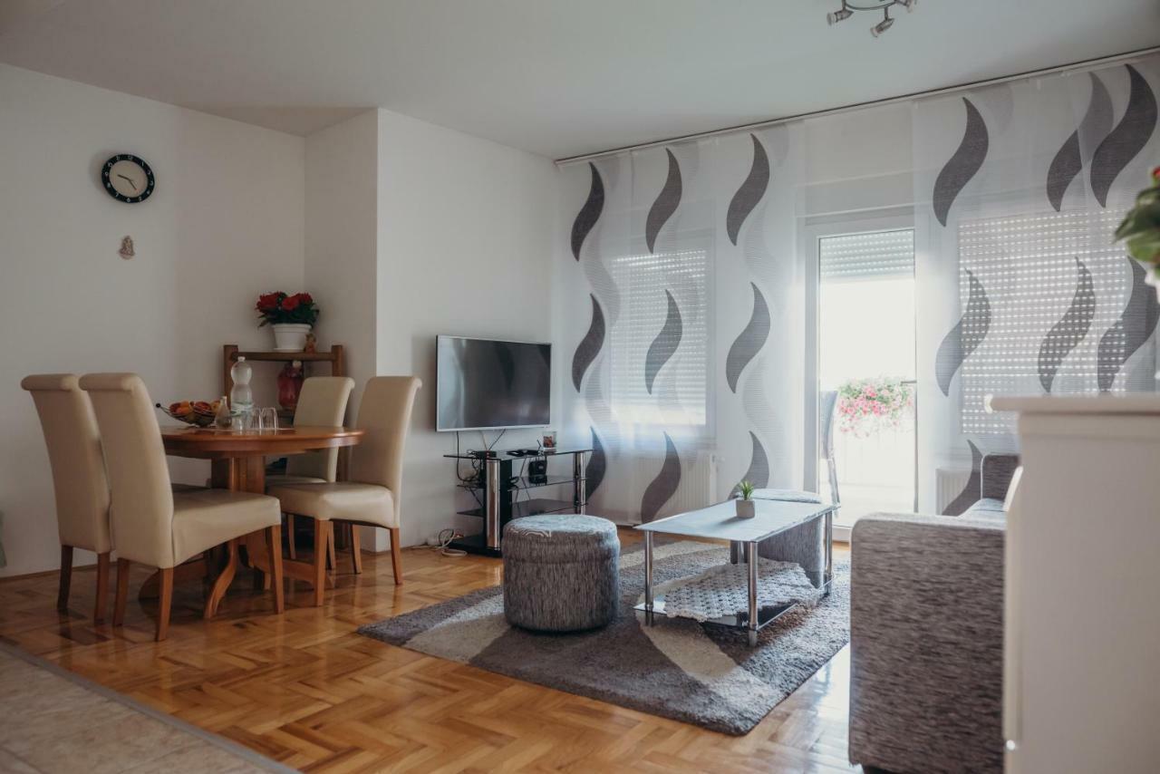 Apartman "Joka" Ðakovo Exterior foto
